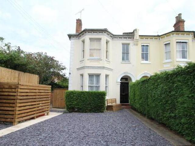 House for rent in Green Close, Warwickshire