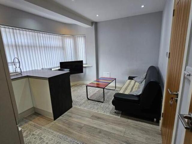 Flat for rent in Cat Hill