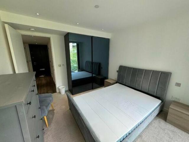 Flat for rent in Cat Hill