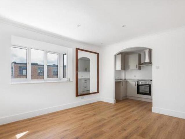 House for rent in Kingston Upon Thames, Greater London
