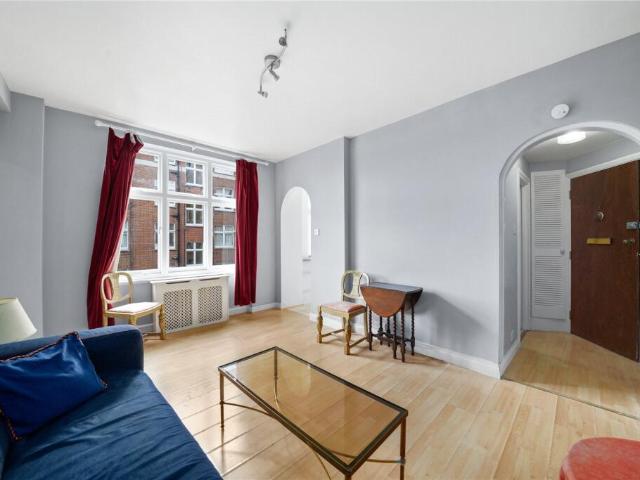 Flat for rent in St John's Wood