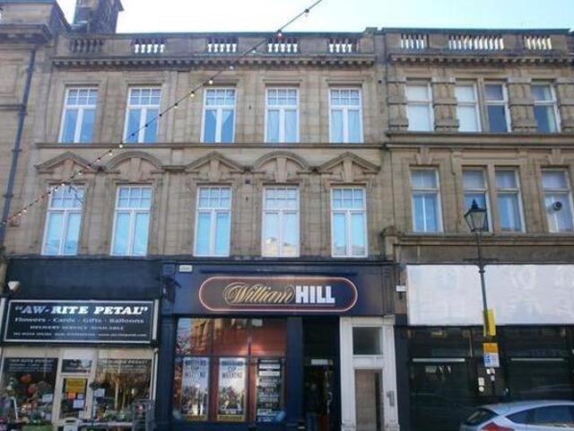 House for rent in Milnshaw, Backburn