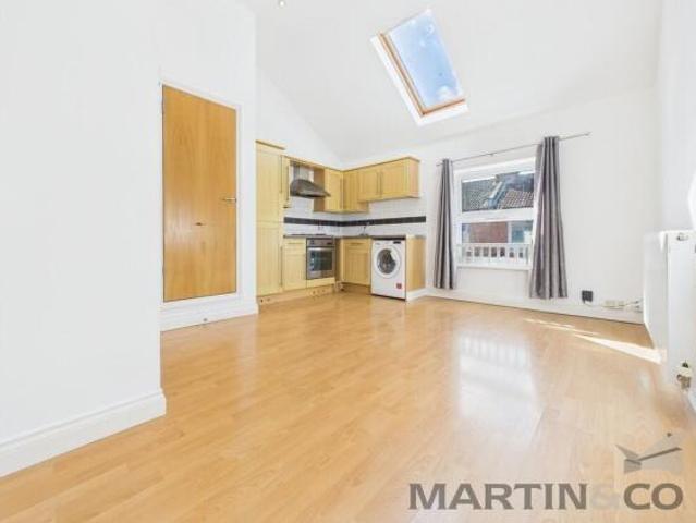 Flat for rent in Southsea, Portsmouth