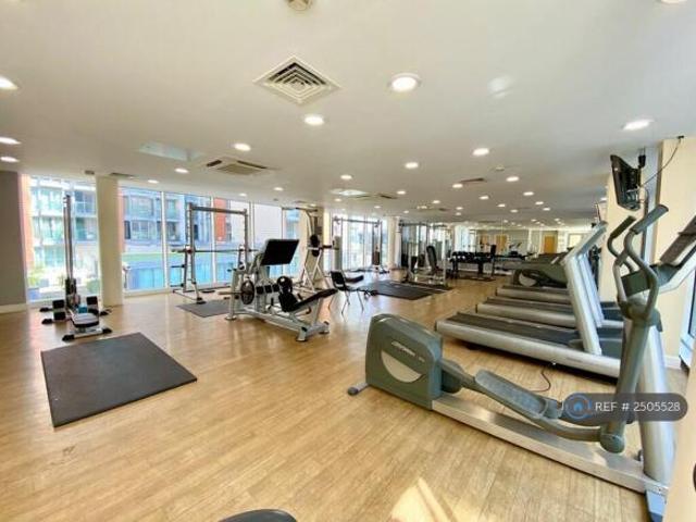 Flat for rent in Cat Hill