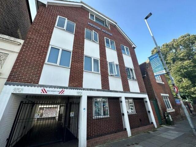 Flat for rent in Spring Vale, Hampshire