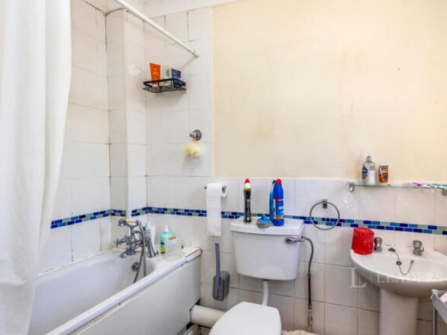 Flat for rent in Spring Vale, Hampshire