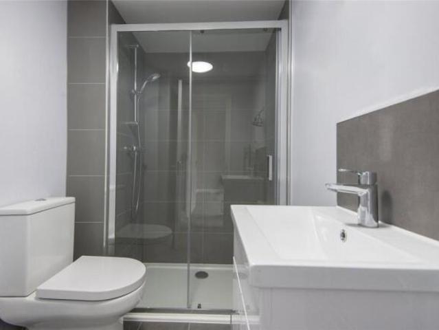 Flat for rent in Cat Hill