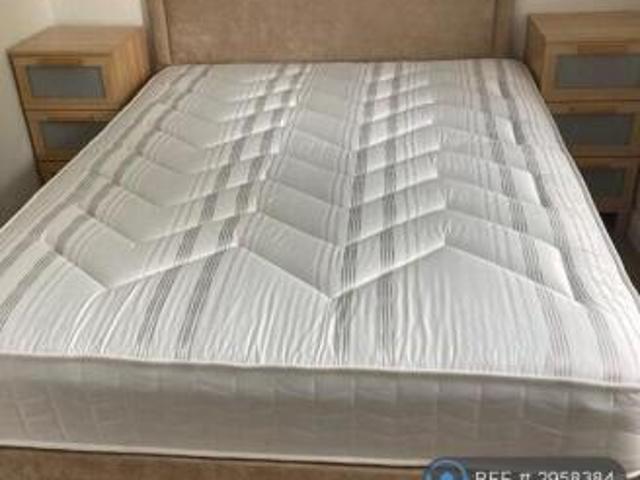 Flat for rent in Twickenham, Greater London