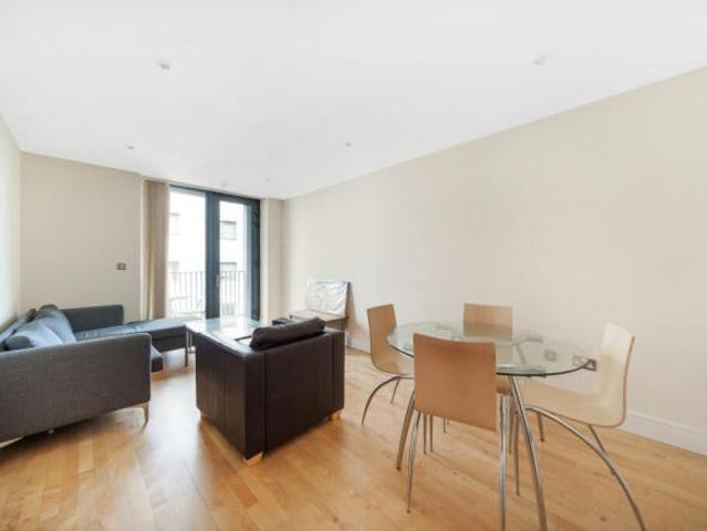 Flat for rent in Cat Hill
