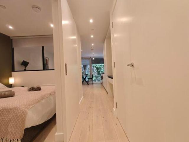 Flat for rent in Brentford End, Greater London