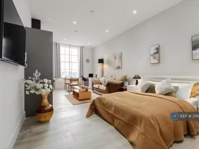 House for rent in Birkenhead, Wirral