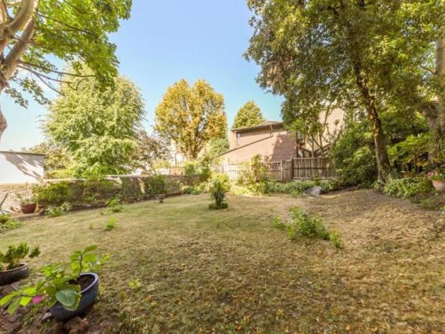 Flat for rent in Hampstead, Greater London