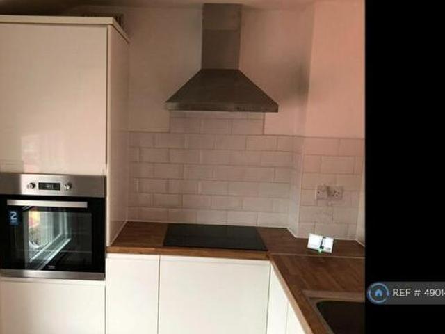 House for rent in Lyons, Greater London