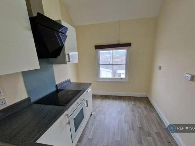 House for rent in Lyons, Greater London