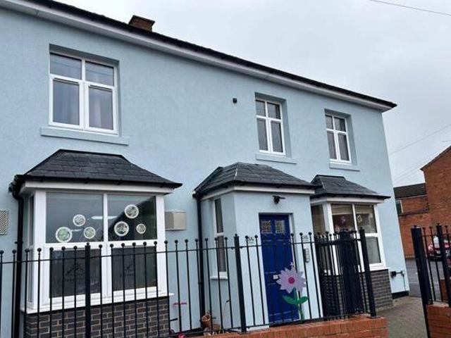 House for rent in Lyons, Greater London