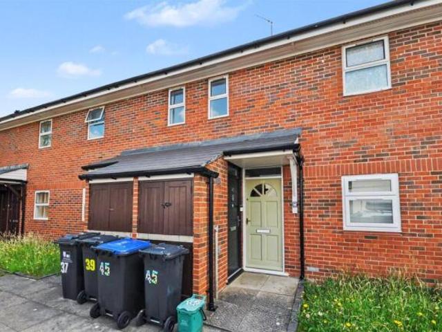 Flat for rent in Milverton, Green Close