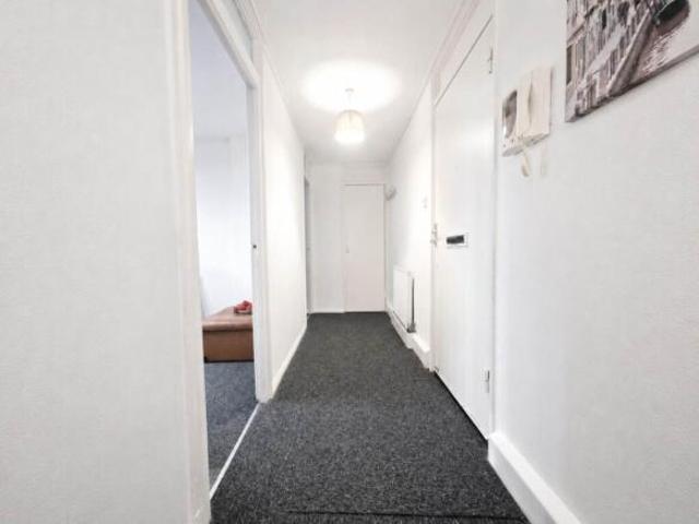 Flat for rent in Spring Park, Luton