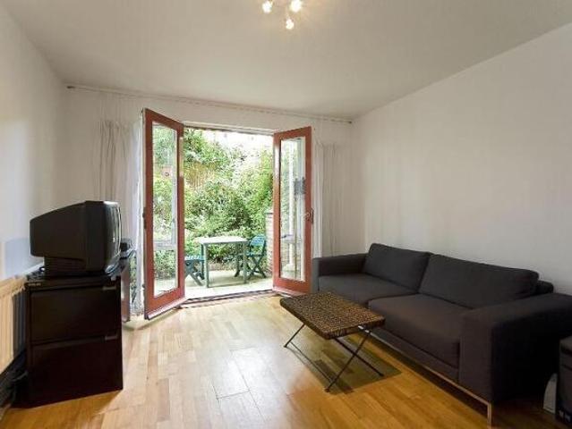 Flat for rent in Camden Town, Greater London