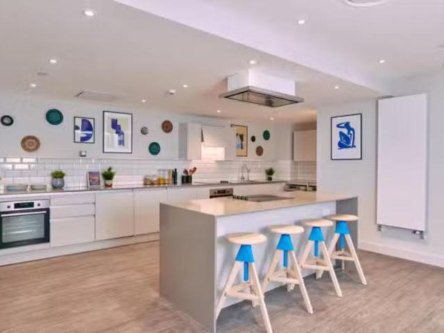 House for rent in Lyons, Greater London