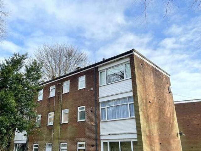 House for rent in Pogmoor, South Yorkshire