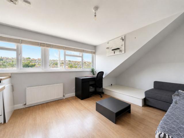 Flat for rent in Feckenham, City Of Bristol
