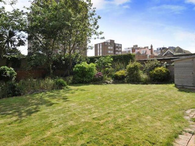 Flat for rent in Dulcote, Bath And North East Somerset