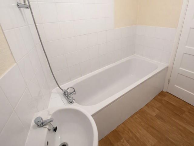 Flat for rent in Cat Hill
