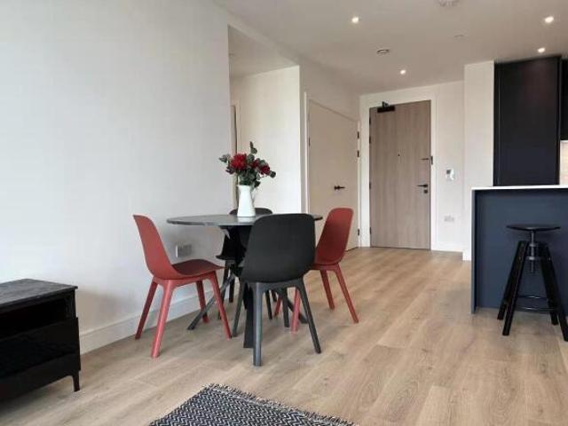 Flat for rent in Cat Hill