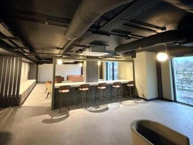 Flat for rent in South Lane, West Yorkshire