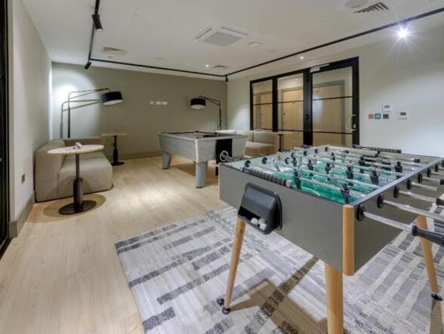 Flat for rent in Cat Hill