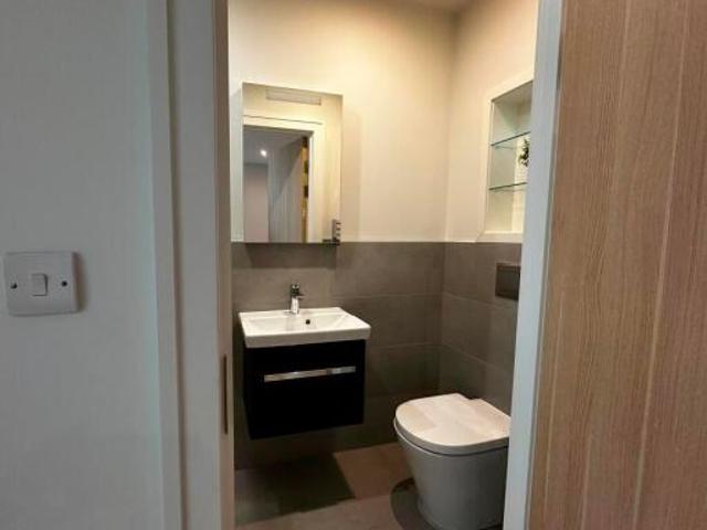 Flat for rent in Cat Hill