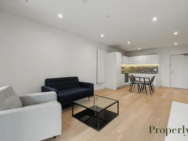 Flat for rent in Cat Hill
