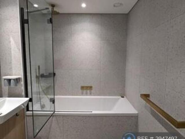 Flat for rent in Cat Hill
