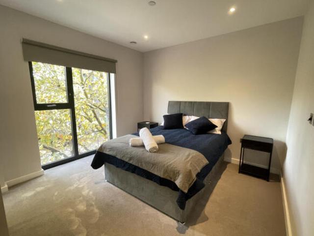 Flat for rent in Cat Hill