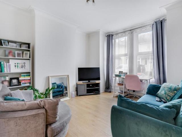 Flat for rent in St John's Wood, Isle Of Man