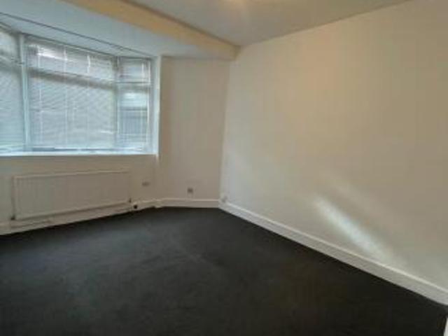 Flat for rent in East Ham, Greater London