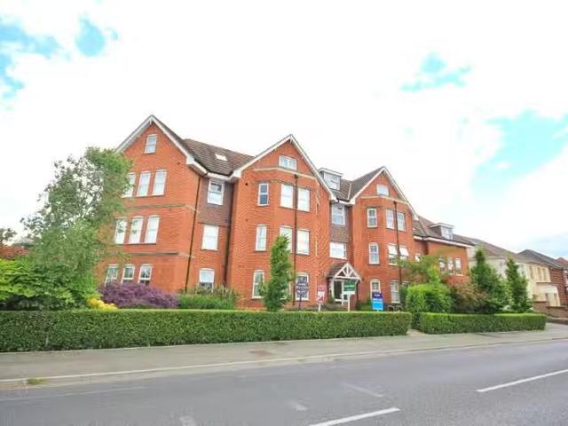 House for rent in Penn Hill, Poole
