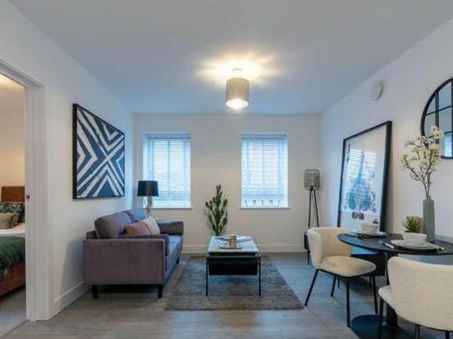 House for rent in Navestock Side, Essex