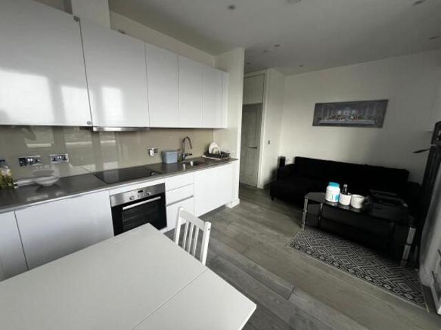 Flat for rent in Dulcote, Bath And North East Somerset