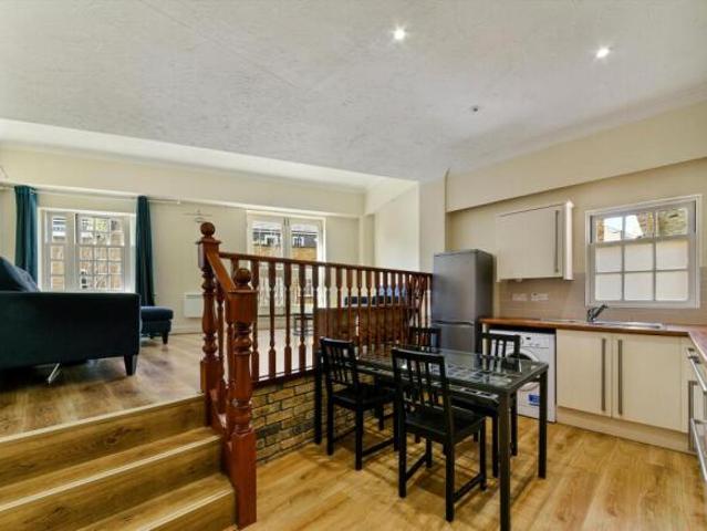 Flat for rent in Cat Hill