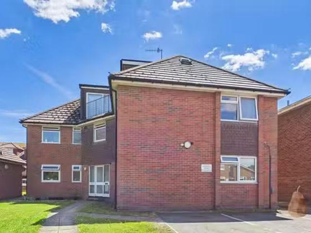 House for rent in Fishersgate, West Sussex