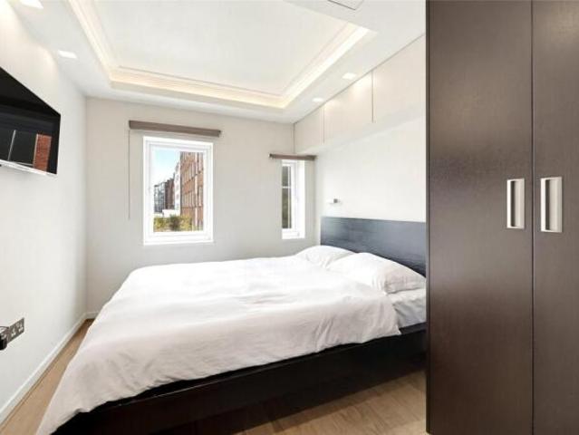 Flat for rent in Cat Hill