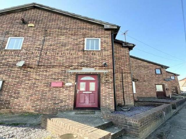 House for rent in Lyons, Greater London