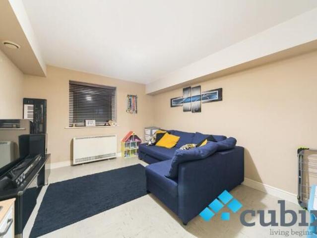 Flat for rent in Cat Hill