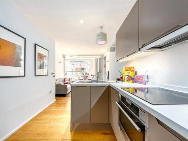 Flat for rent in Camden Town, Greater London