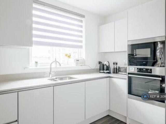 Flat for rent in Cat Hill