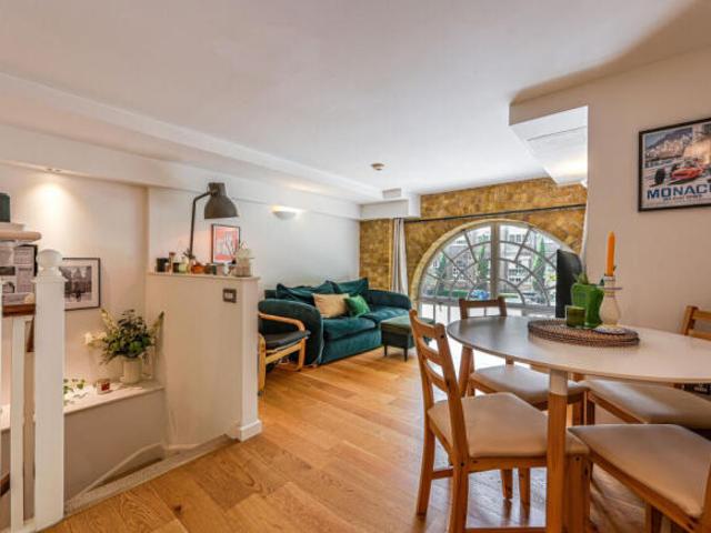 Flat for rent in Woolwich, Greater London