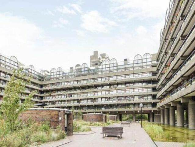 House for rent in Lyons, Greater London