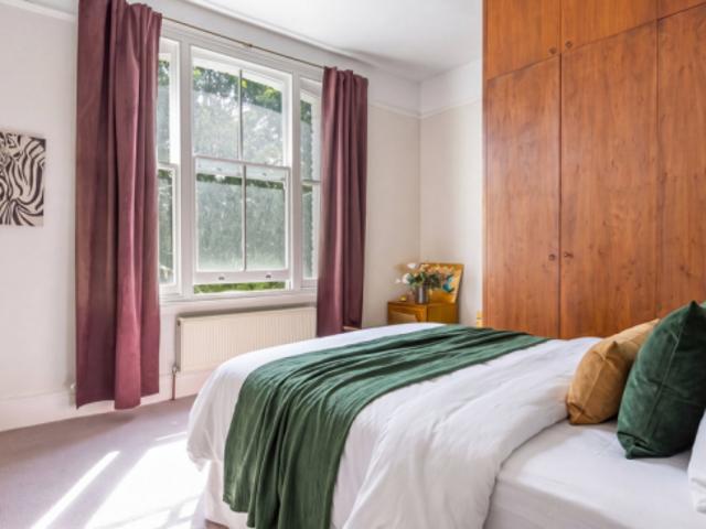 Flat for rent in Putney, Greater London