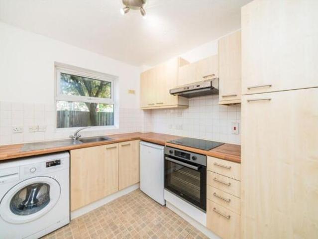 Flat for rent in Twickenham, Greater London